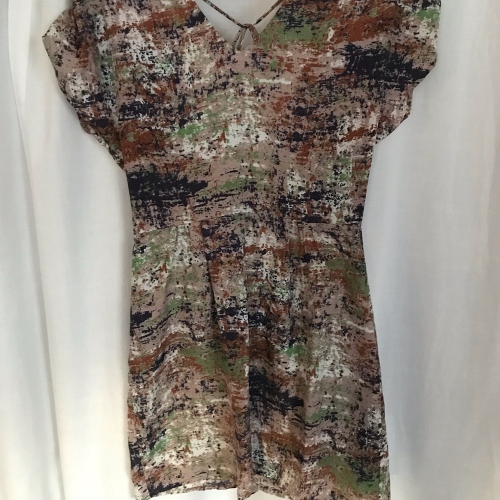 Multicolored mid-thigh dress
